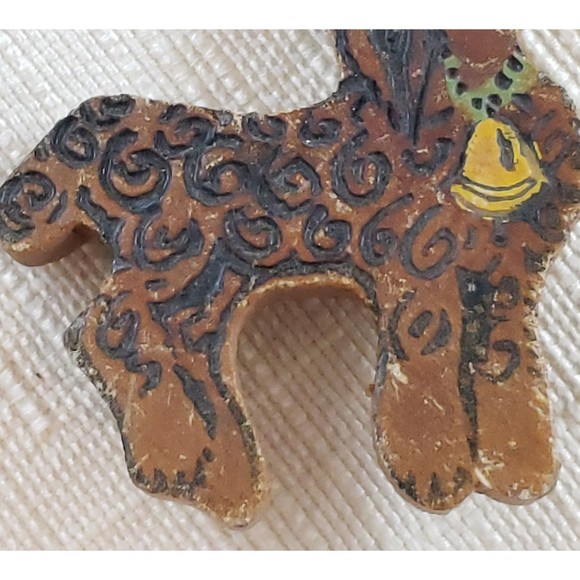 Vintage Unsigned Hand Burned, Hand Painted Wood Lamb Pin, Standing Sheep, Bell - Picture 8 of 9